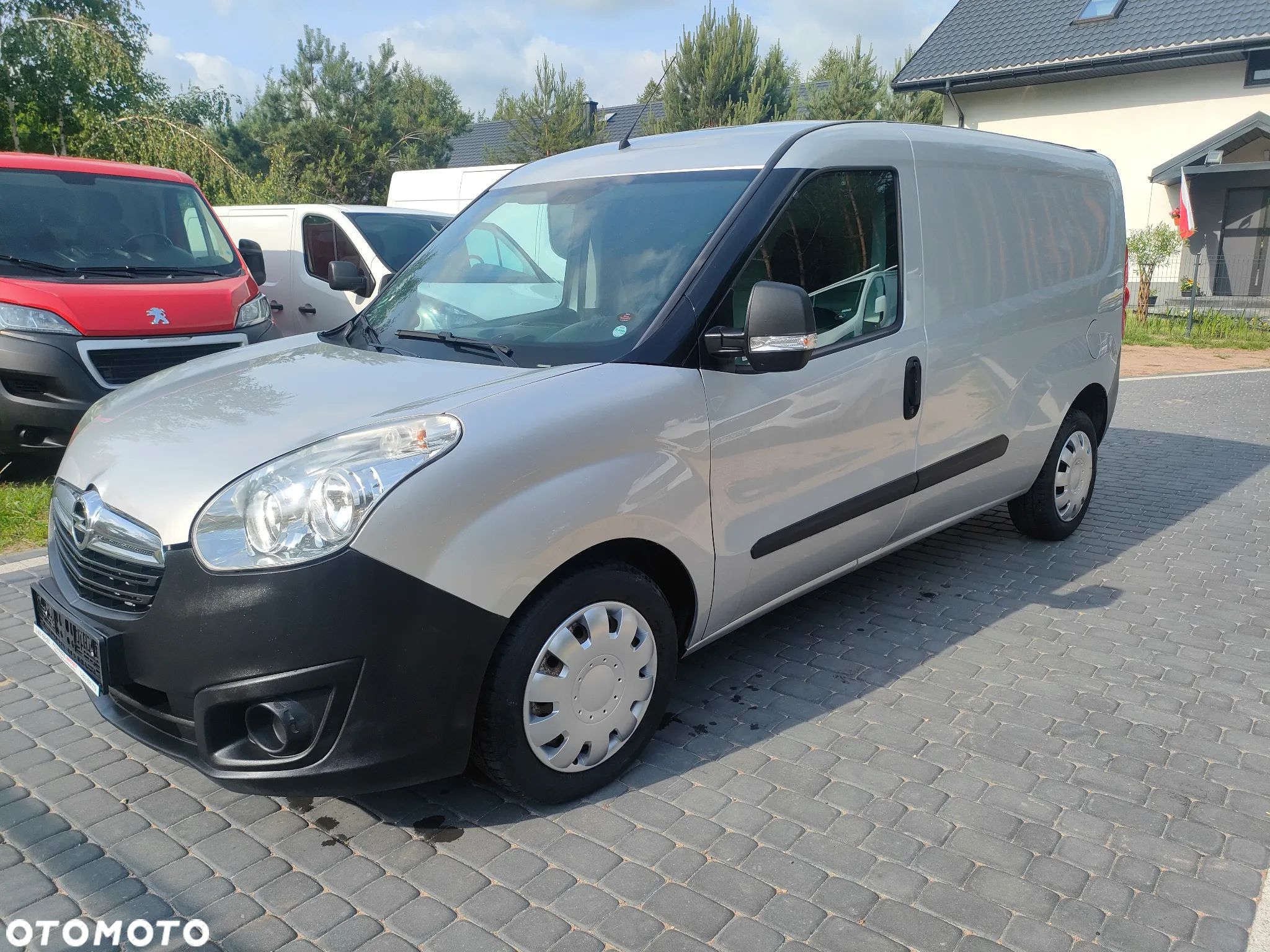 Opel COMBO 1,3 CDTI LONG L2H1 EURO V - 1