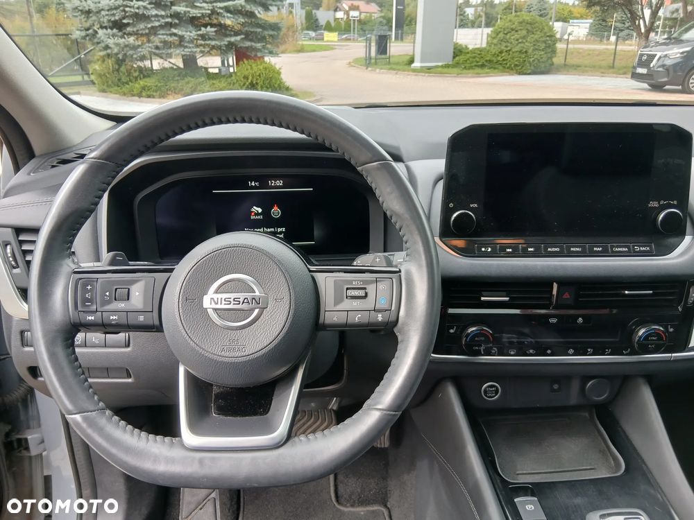 Nissan Qashqai 1.3 DIG-T mHEV Premiere Edition Xtronic - 12