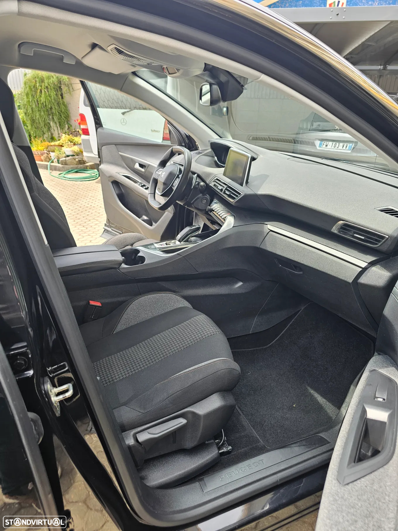 Peugeot 3008 BlueHDi 130 Stop & Start EAT8 Active Business-Pack - 11