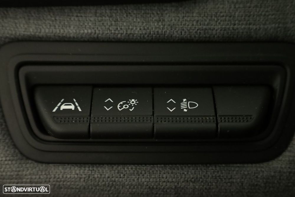 Renault Clio 1.0 TCe Evolution Bi-Fuel - 19