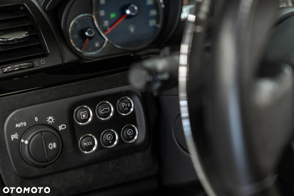 Maserati GranTurismo S - 21