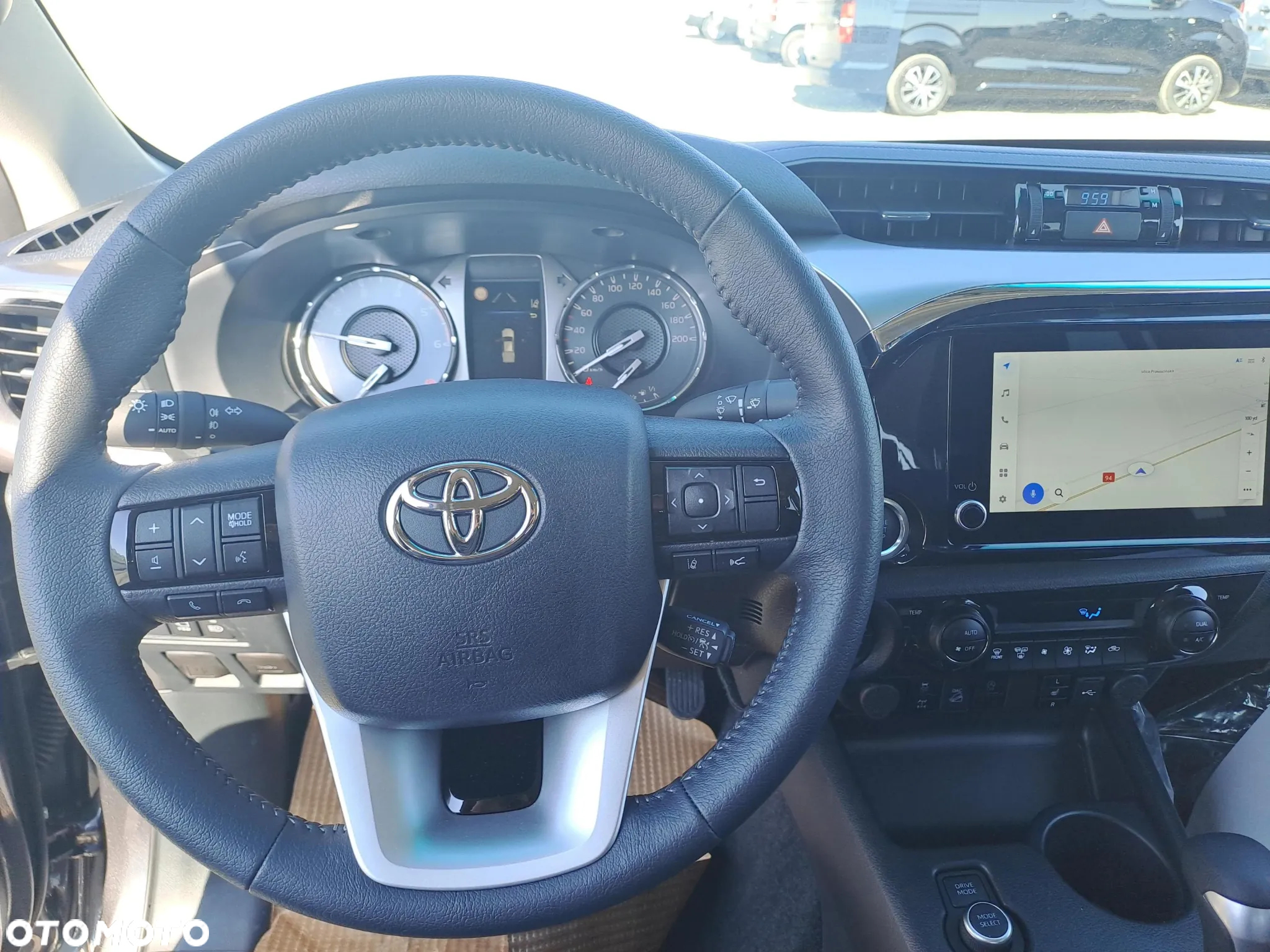 Toyota Hilux - 21