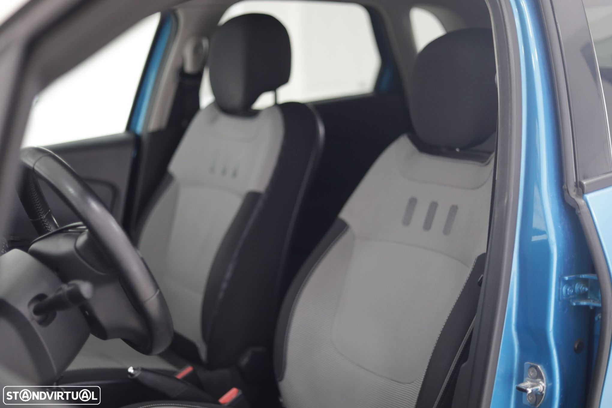 Renault Captur 1.5 dCi Exclusive - 18