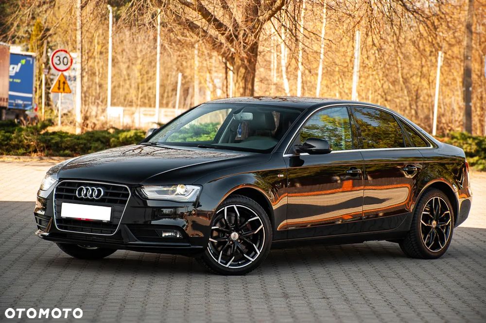 Audi A4 Limousine 1.8 TFSI S line Sportpaket - 8