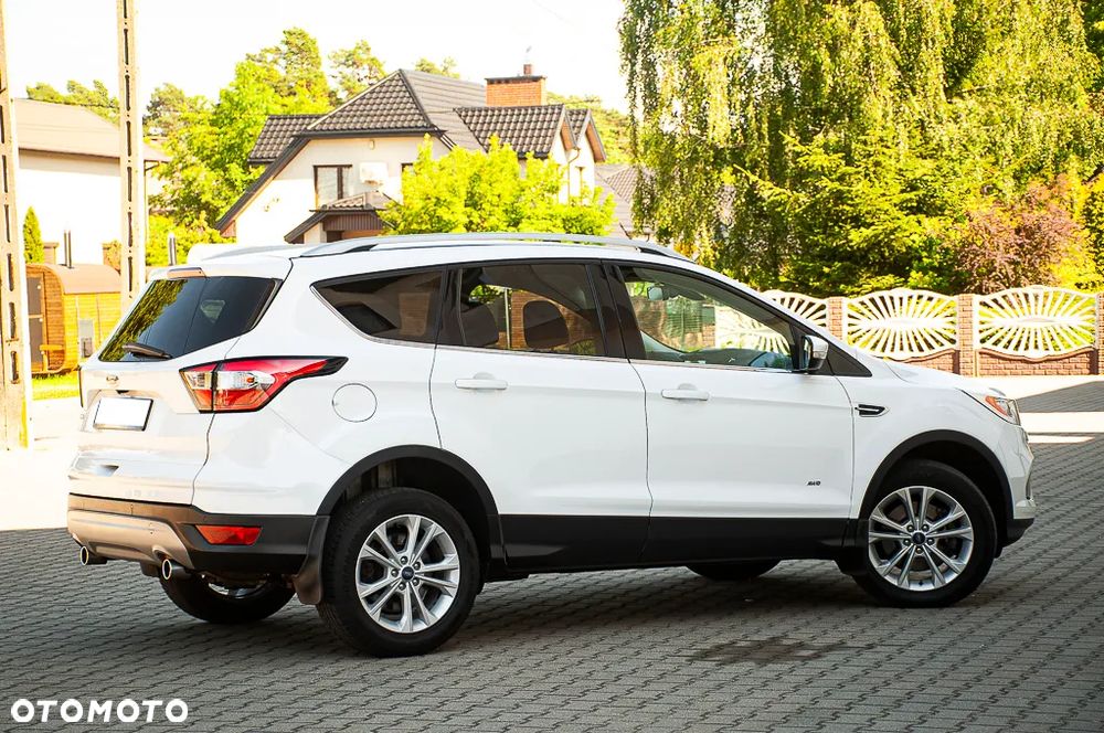 Ford Kuga 2.0 TDCi 4x4 Titanium - 13