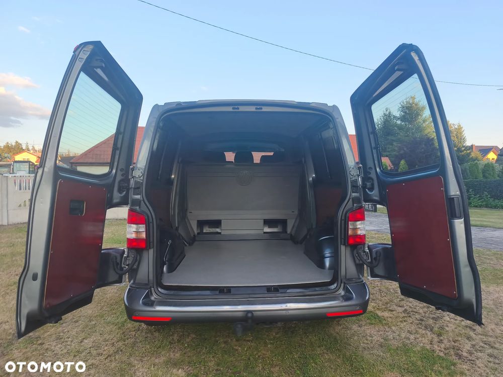 Volkswagen Transporter - 34