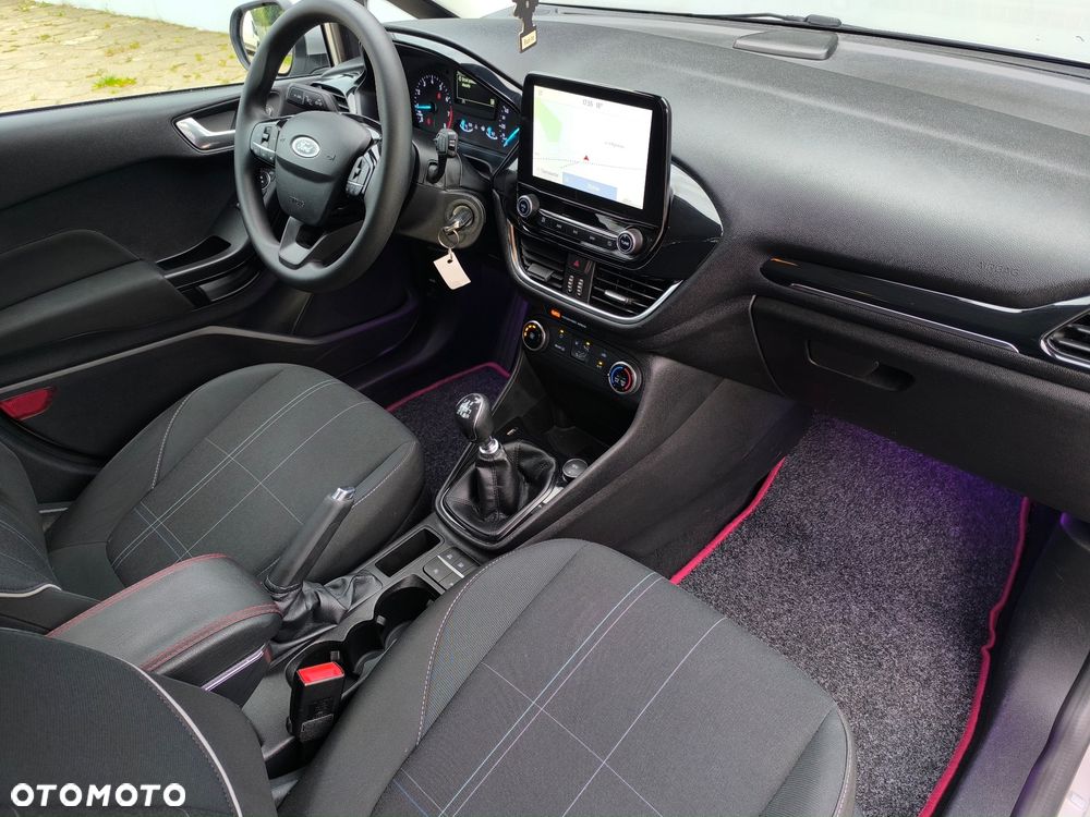 Ford Fiesta - 15