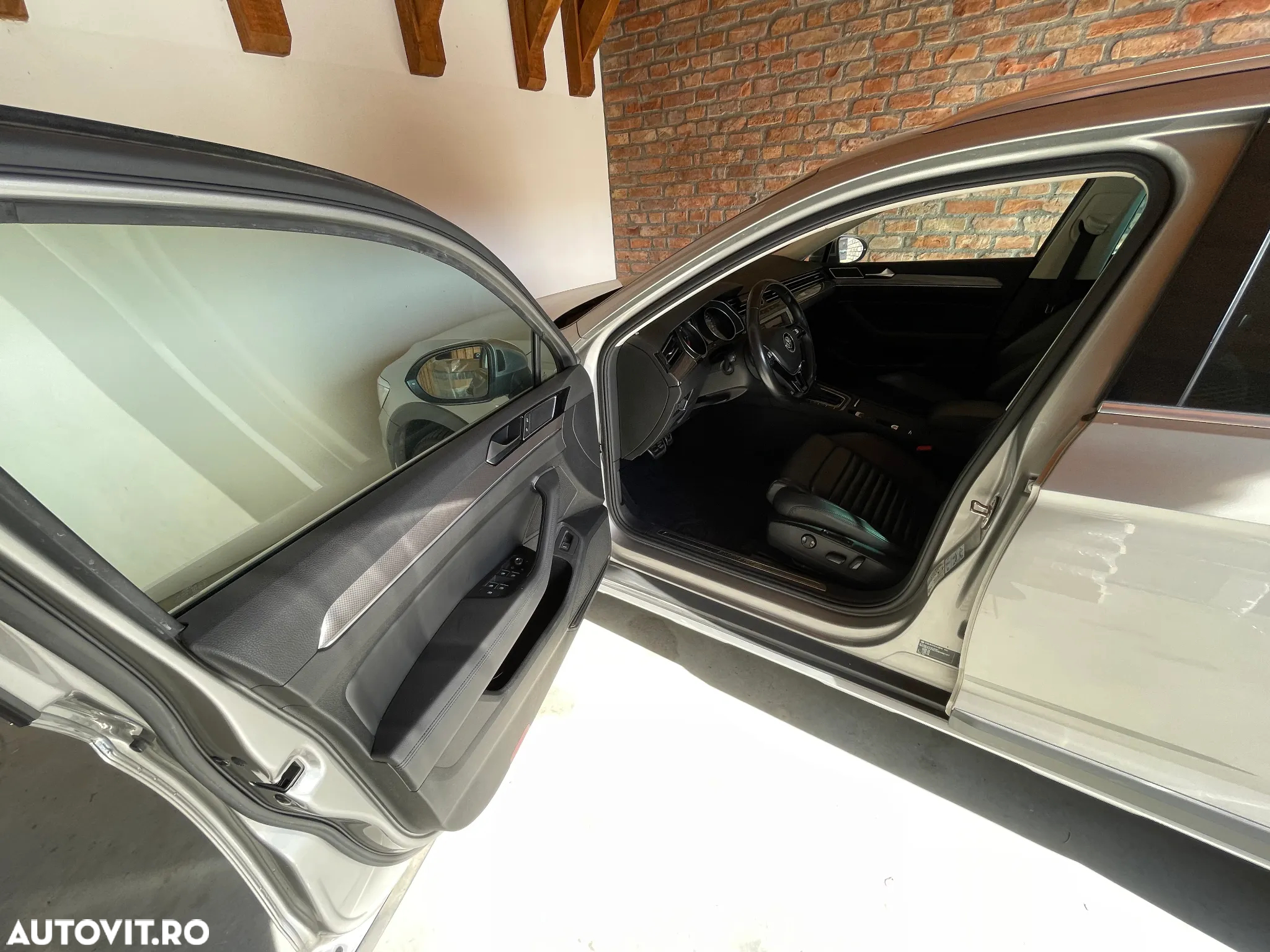 Volkswagen Passat Alltrack 2.0 TDI DSG 4Motion - 20