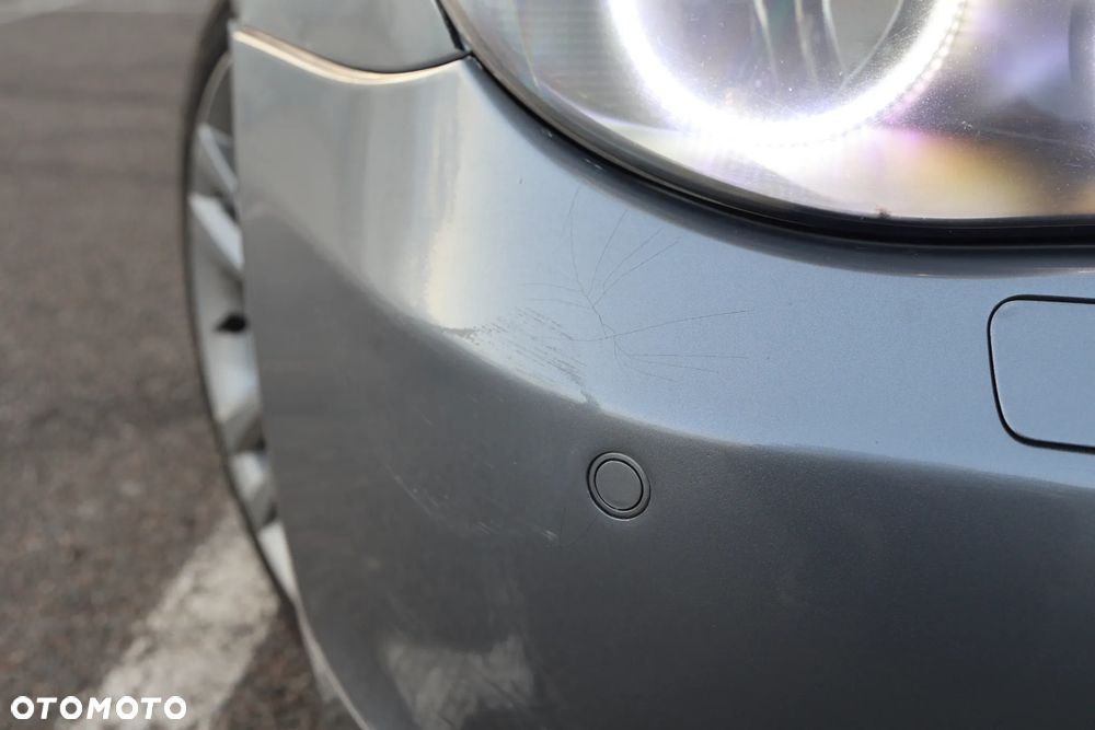 BMW Seria 5 525i - 15