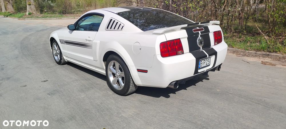 Ford Mustang 4.6 V8 GT Convertible - 23