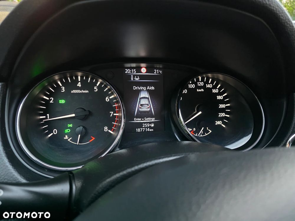 Nissan Qashqai 1.2 DIG-T 360 - 24