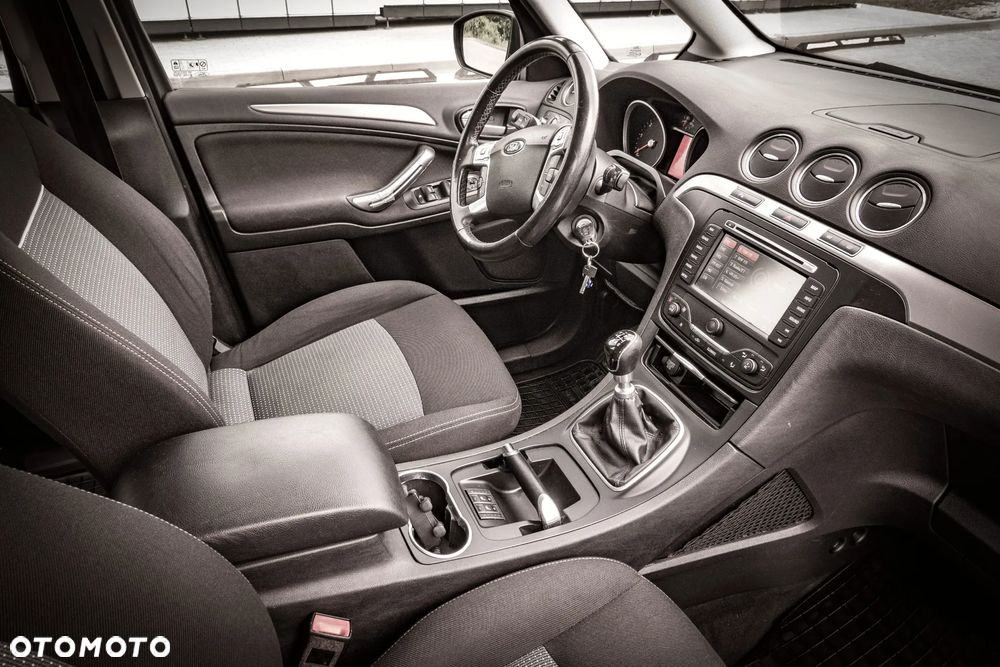 Ford Galaxy 2.0 TDCi Titanium - 8