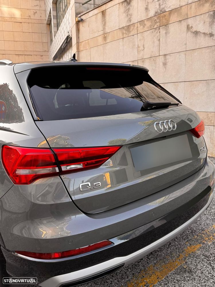 Audi Q3 - 22