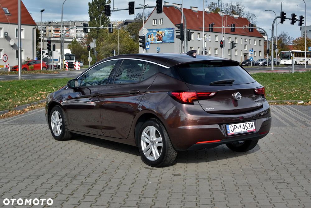 Opel Astra 1.4 Turbo Dynamic - 4
