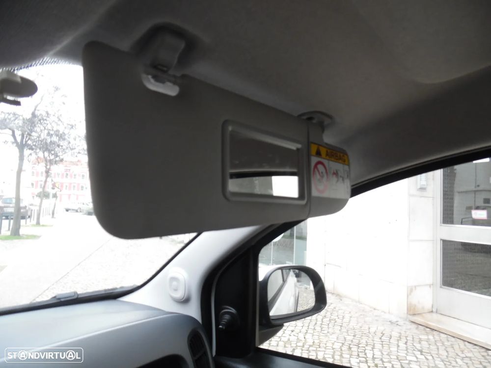 Fiat Panda 1.0 Hybrid City Life - 20