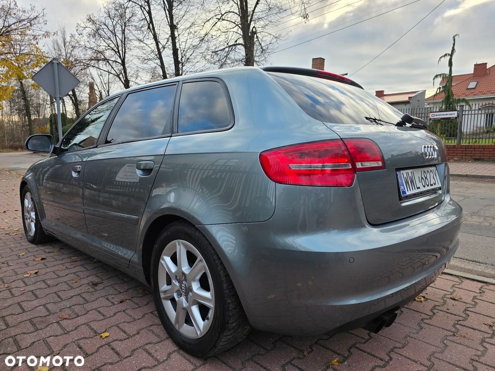 Audi A3 Sportback - 6