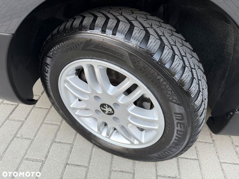 Peugeot Partner BlueHDi 100 Stop&Start Active - 19