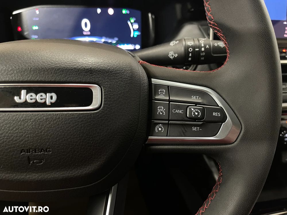 Jeep Compass 1.3 T-GDI 4xe Automatik Trailhawk - 25