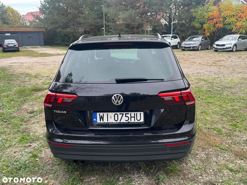 Volkswagen Tiguan - 10