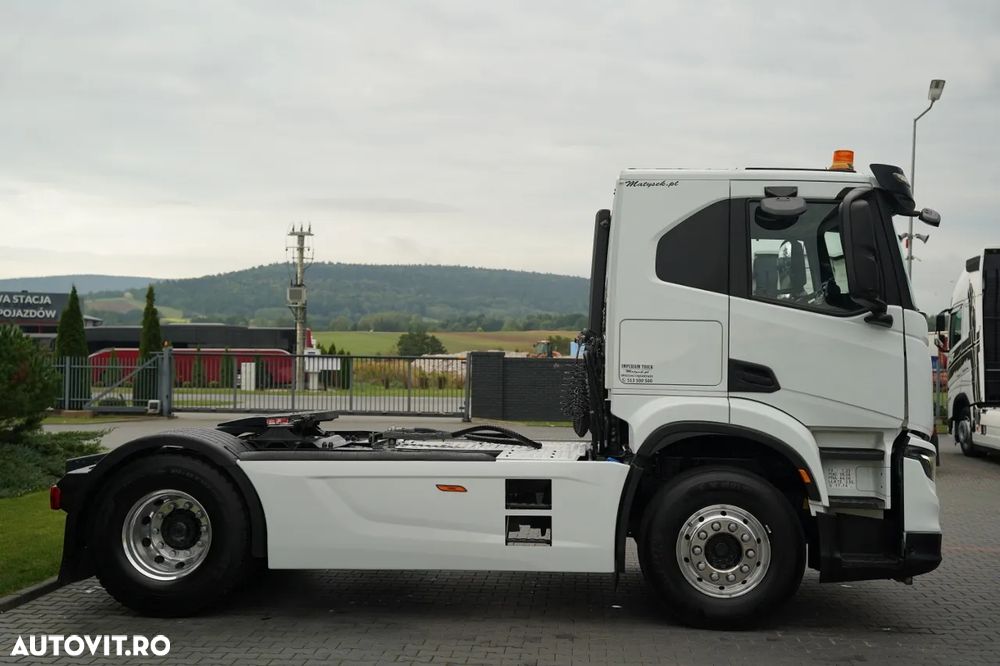 Iveco S-WAY / 420 / SISTEM HIDRAULIC / CABINĂ JOASĂ / EURO 6 - 8