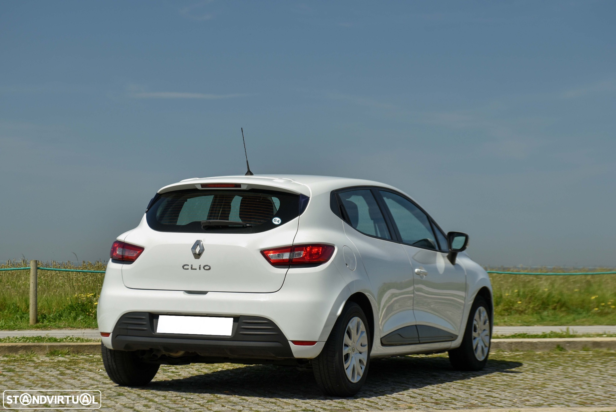 Renault Clio - 6