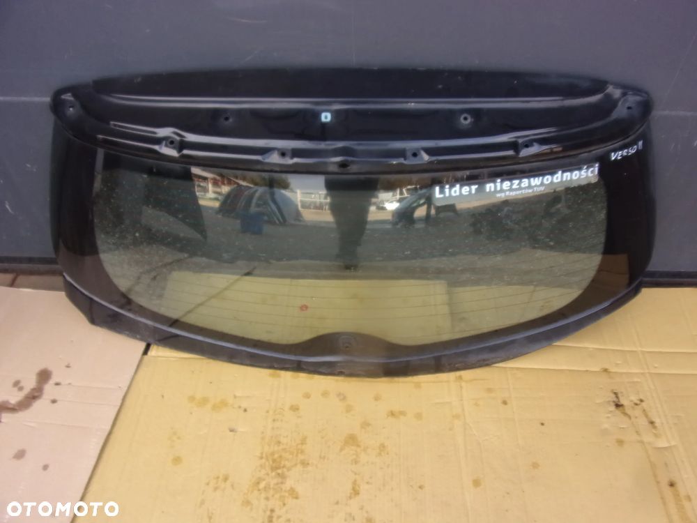 TOYOTA VERSO 09-18 szyba klapy tylnej - 1