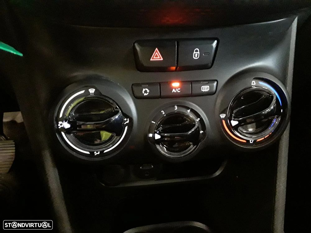 Peugeot 2008 1.6 BlueHDi Allure - 13