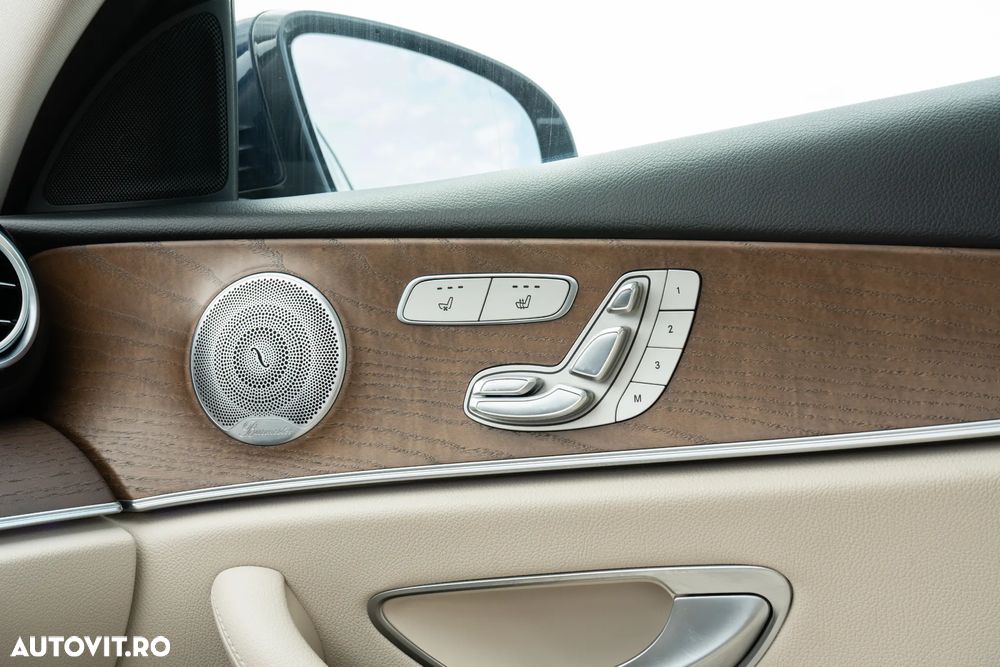 Mercedes-Benz E 400 d 4Matic 9G-TRONIC - 31
