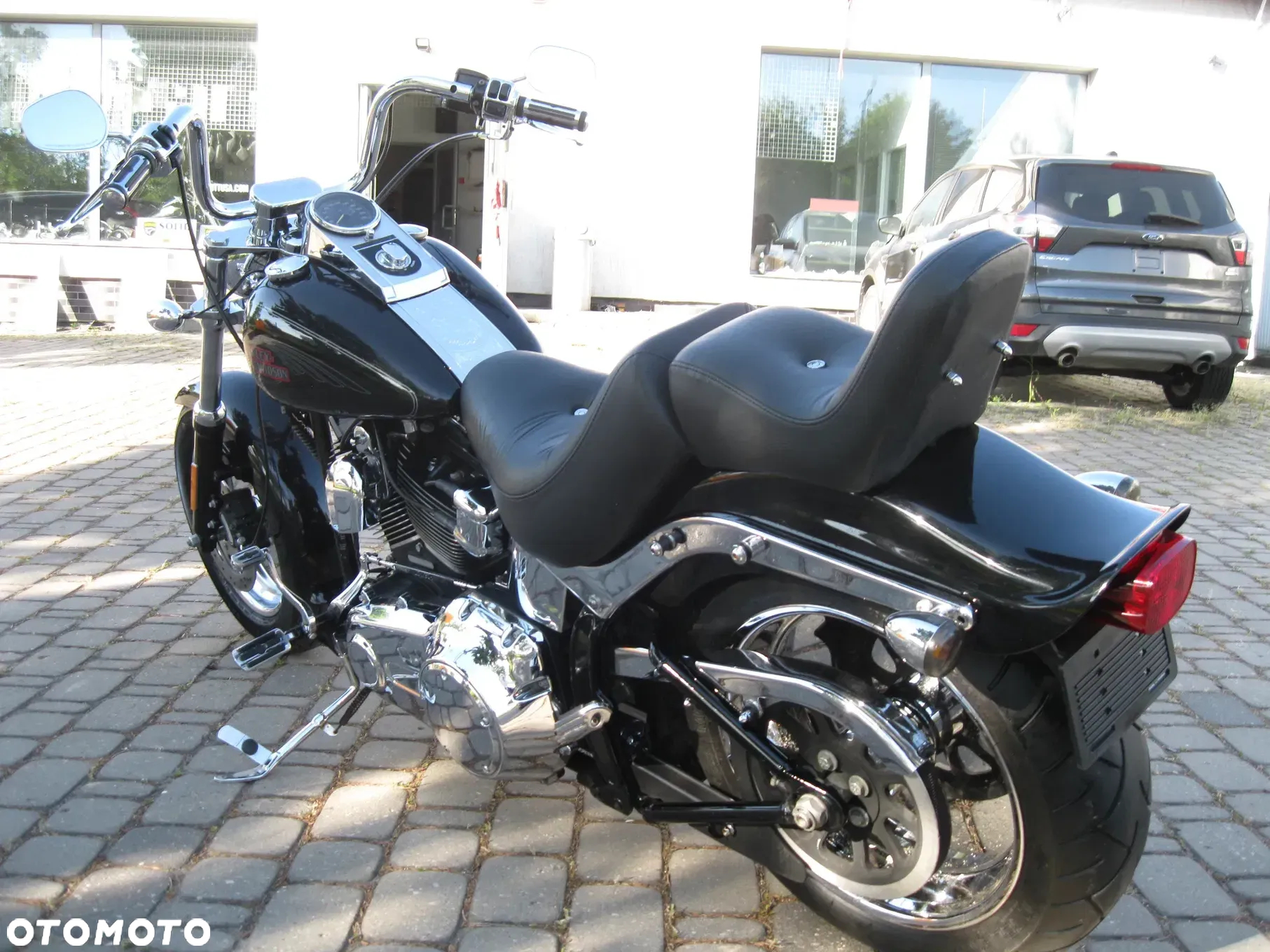 Harley-Davidson Softail Custom - 5