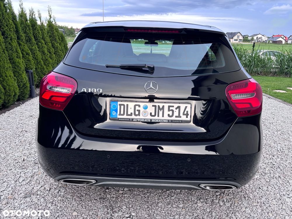Mercedes-Benz Klasa A 180 7G-DCT AMG Line - 5