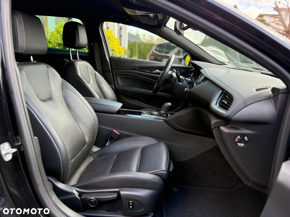 Opel Insignia 2.0 BiTurbo D 4x4 Automatik Business Innovation - 35