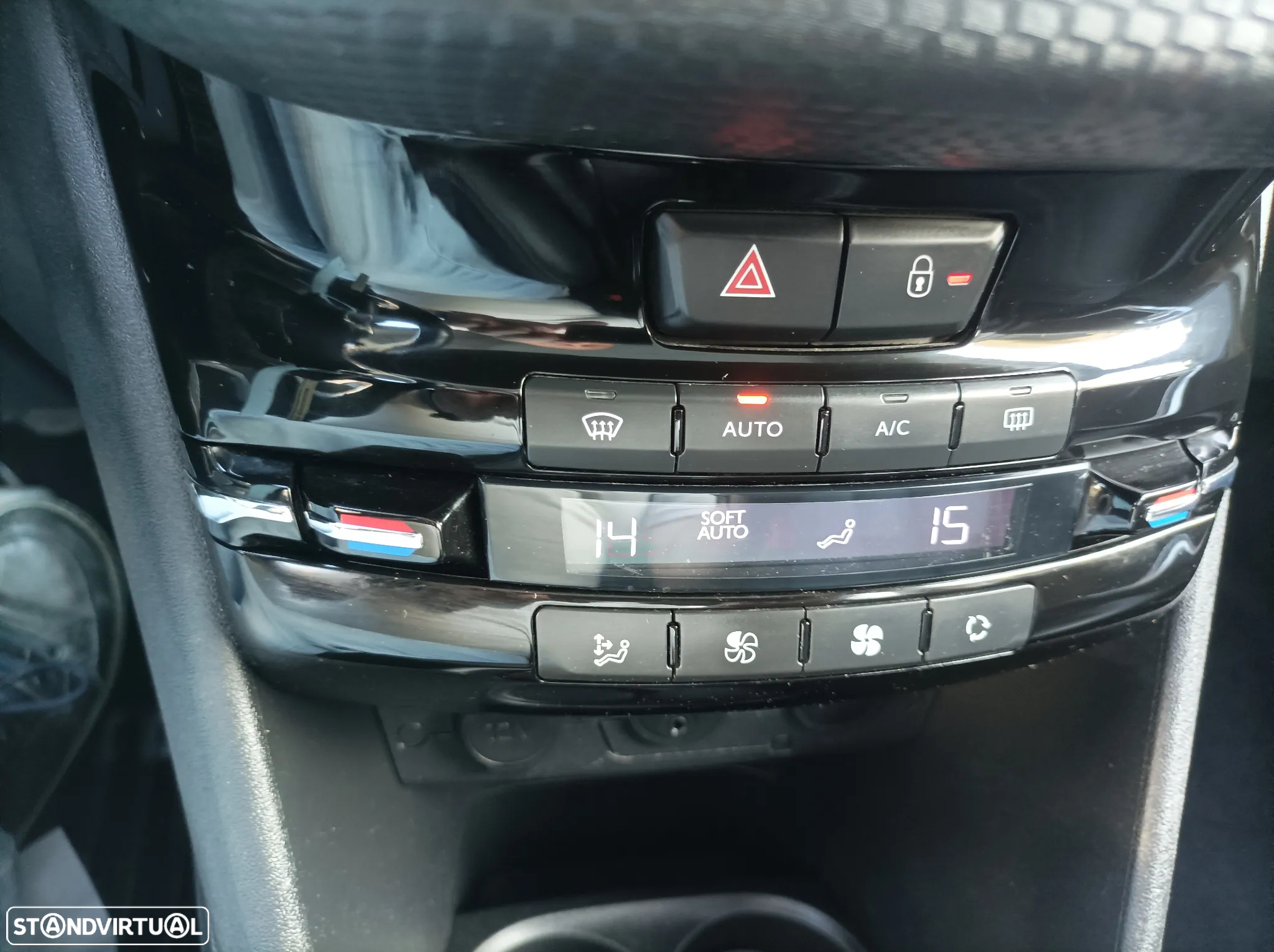 Peugeot 2008 1.6 VTi Allure - 18
