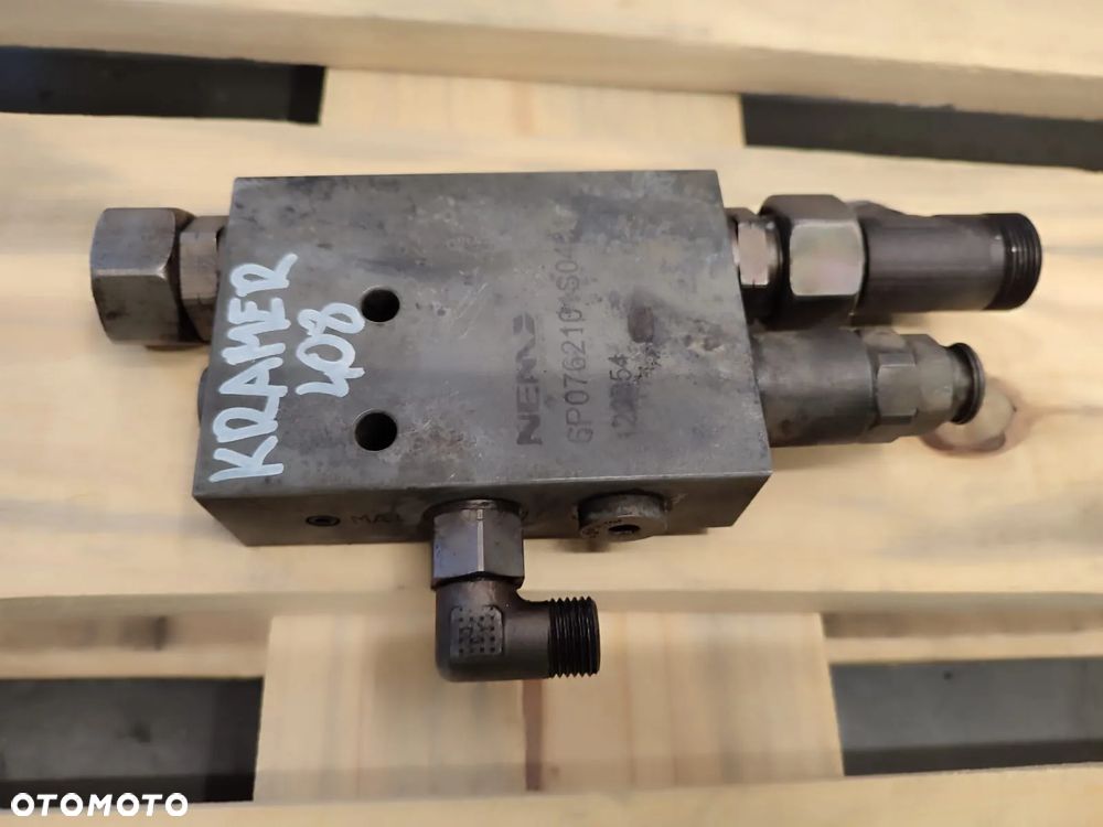 Zamek hydrauliczny 6P0762101S0401 Kramer 408 - 6