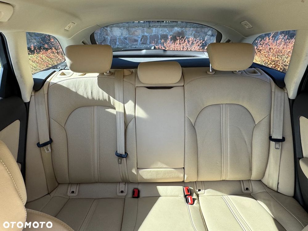 Audi A6 Avant 2.0 TDI DPF multitronic - 13