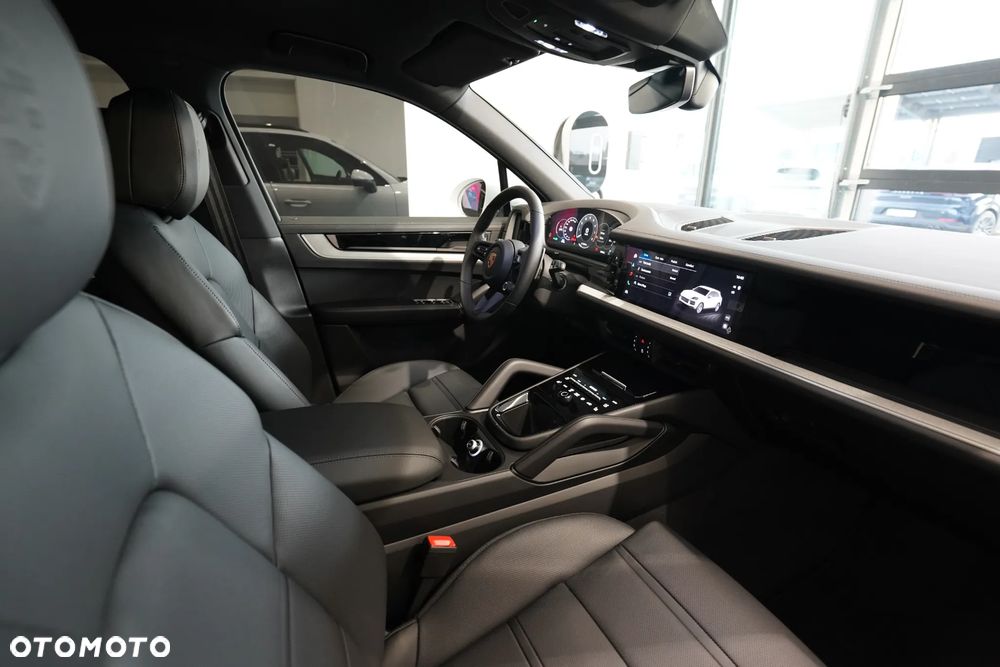 Porsche Cayenne Standard - 23