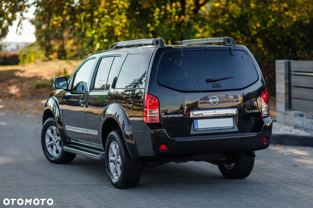 Nissan Pathfinder 2.5 DCi Platinum - 13