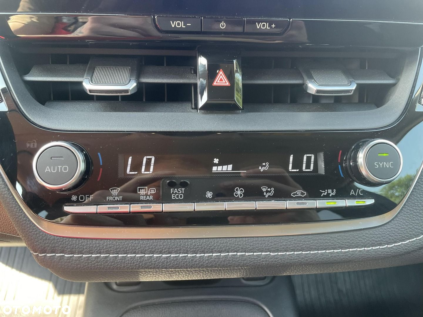 Toyota Corolla - 19