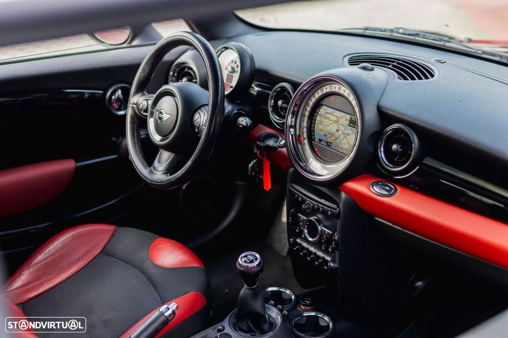 MINI 3 Portas Cooper SD - 18