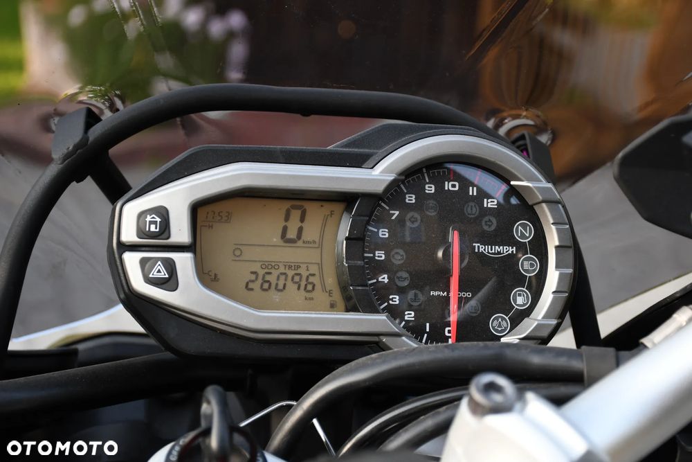 Triumph Tiger - 4