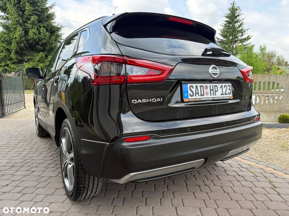 Nissan Qashqai 1.6 DIG-T N-Connecta - 27