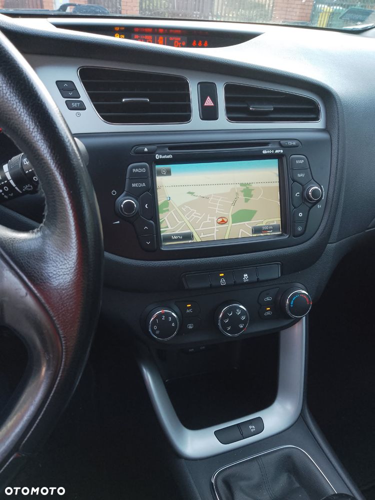 Kia Ceed 1.6 CRDi M - 5