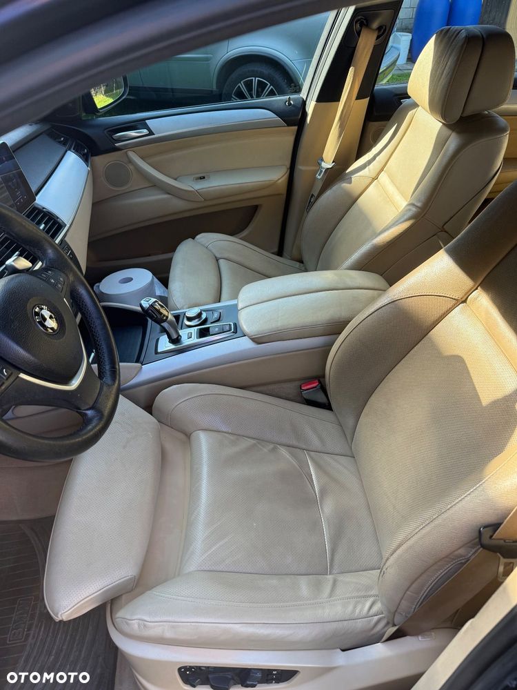 BMW X6 xDrive35i - 28