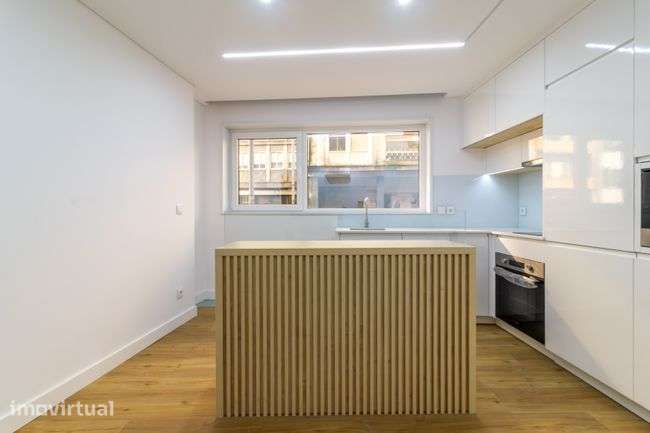 Apartamento, 66 m², Cedofeita, Santo Ildefonso, Sé, Miragaia, São Nicolau e Vitória - Grande imagem: 4/13