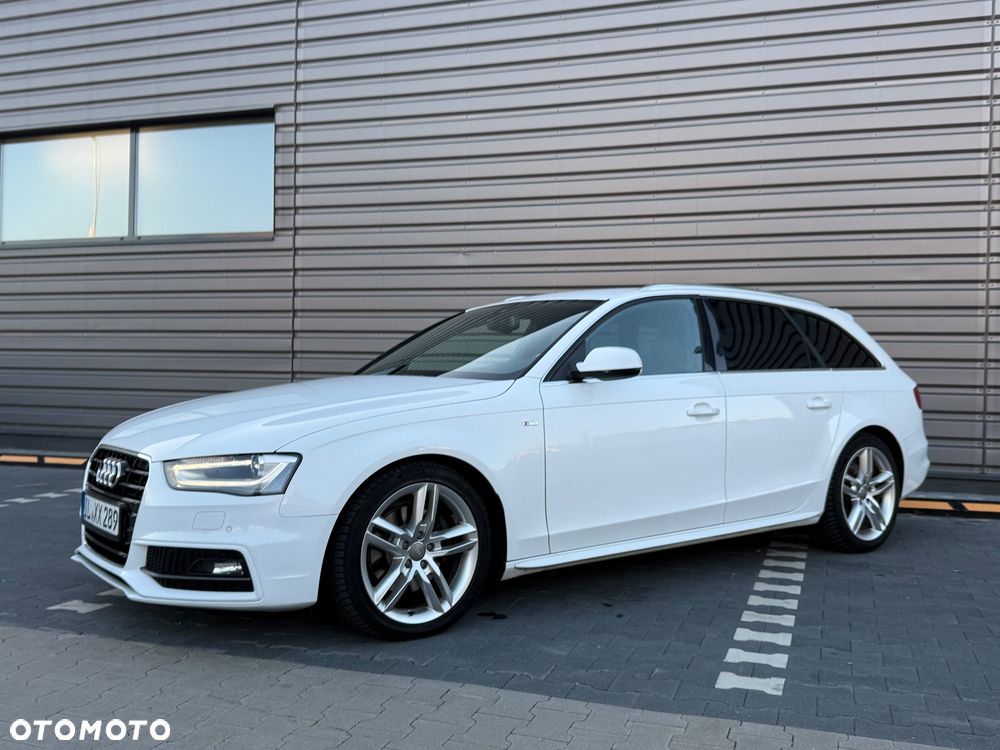 Audi A4 Avant 2.0 TDI DPF clean diesel S line Sportpaket - 27
