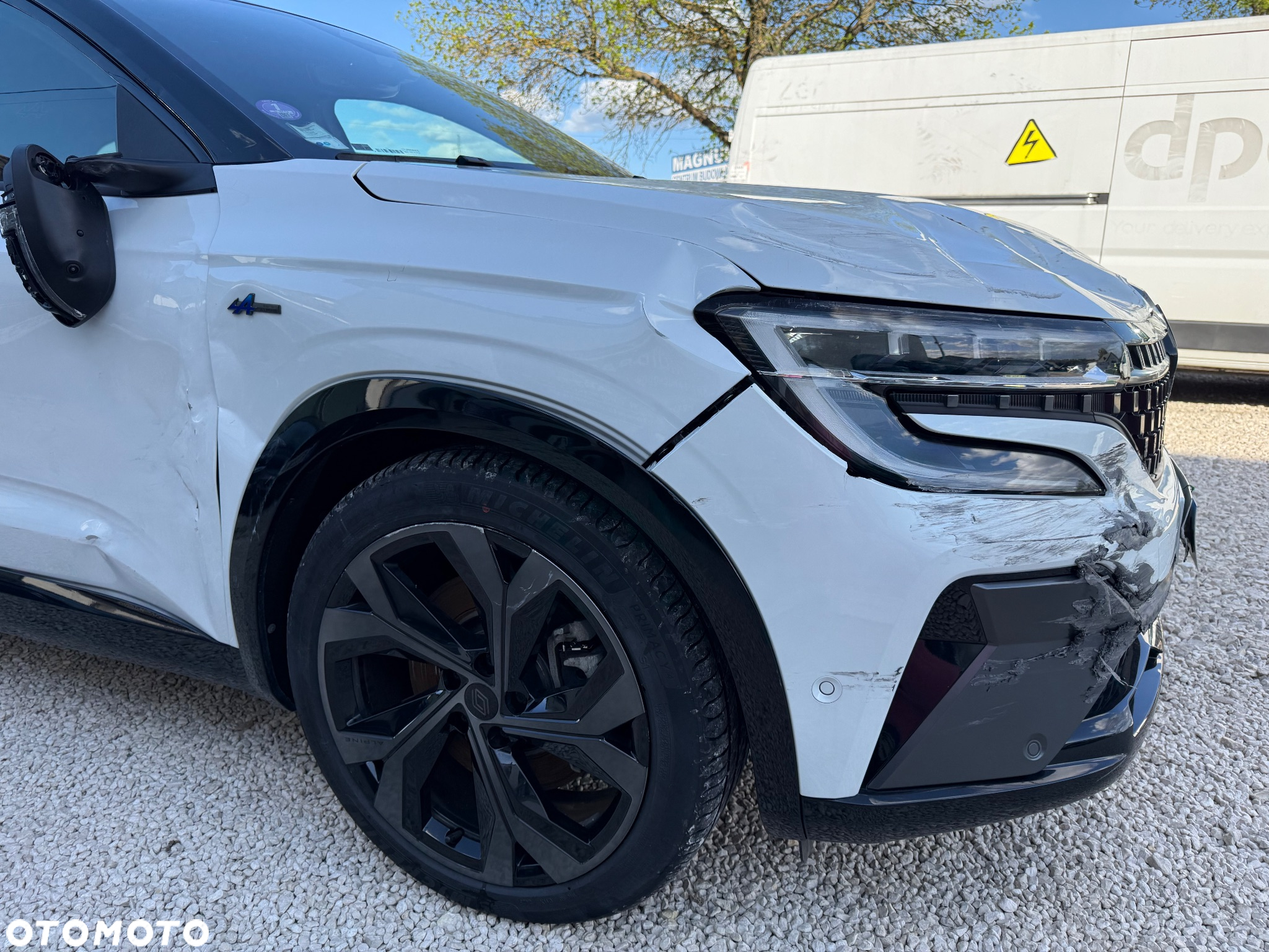 Renault Austral 1.2 E-Tech Full Hybrid 200 Iconic esprit Alpine MMT - 28