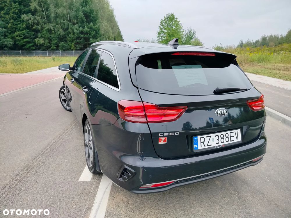Kia Ceed 1.6 CRDi SCR L Business Line DCT - 3