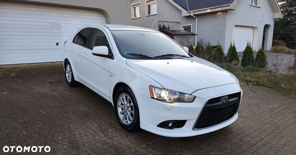 Mitsubishi Lancer - 25