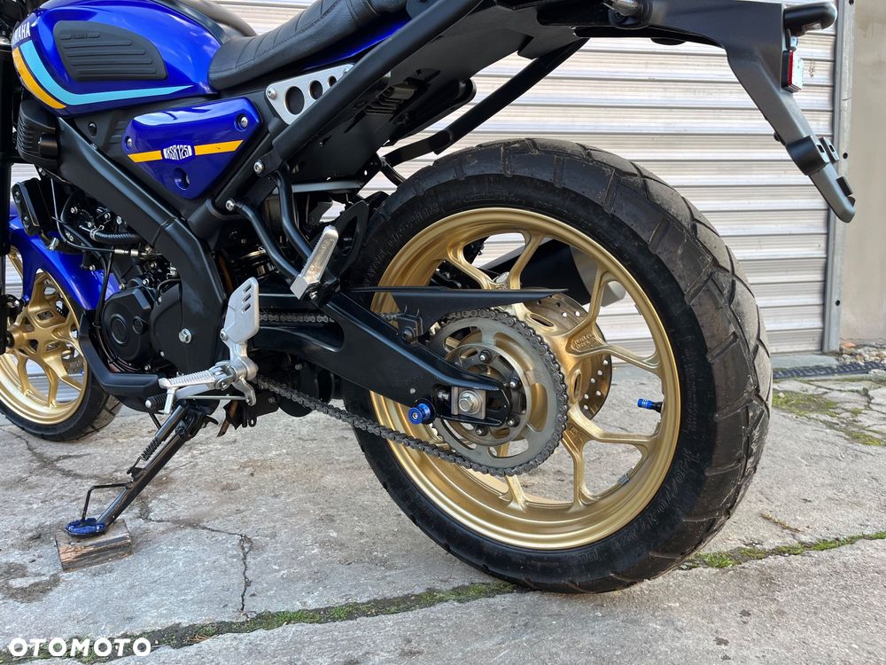 Yamaha XSR - 13