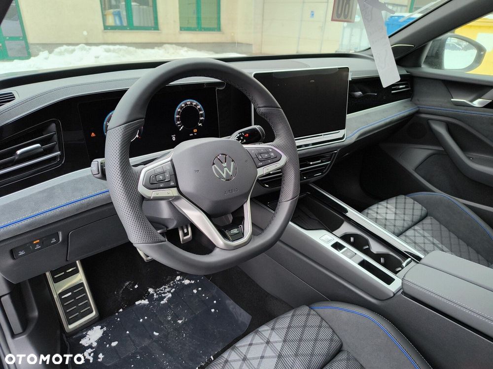 Volkswagen Passat Variant 2.0 TSI R-Line Plus DSG - 9
