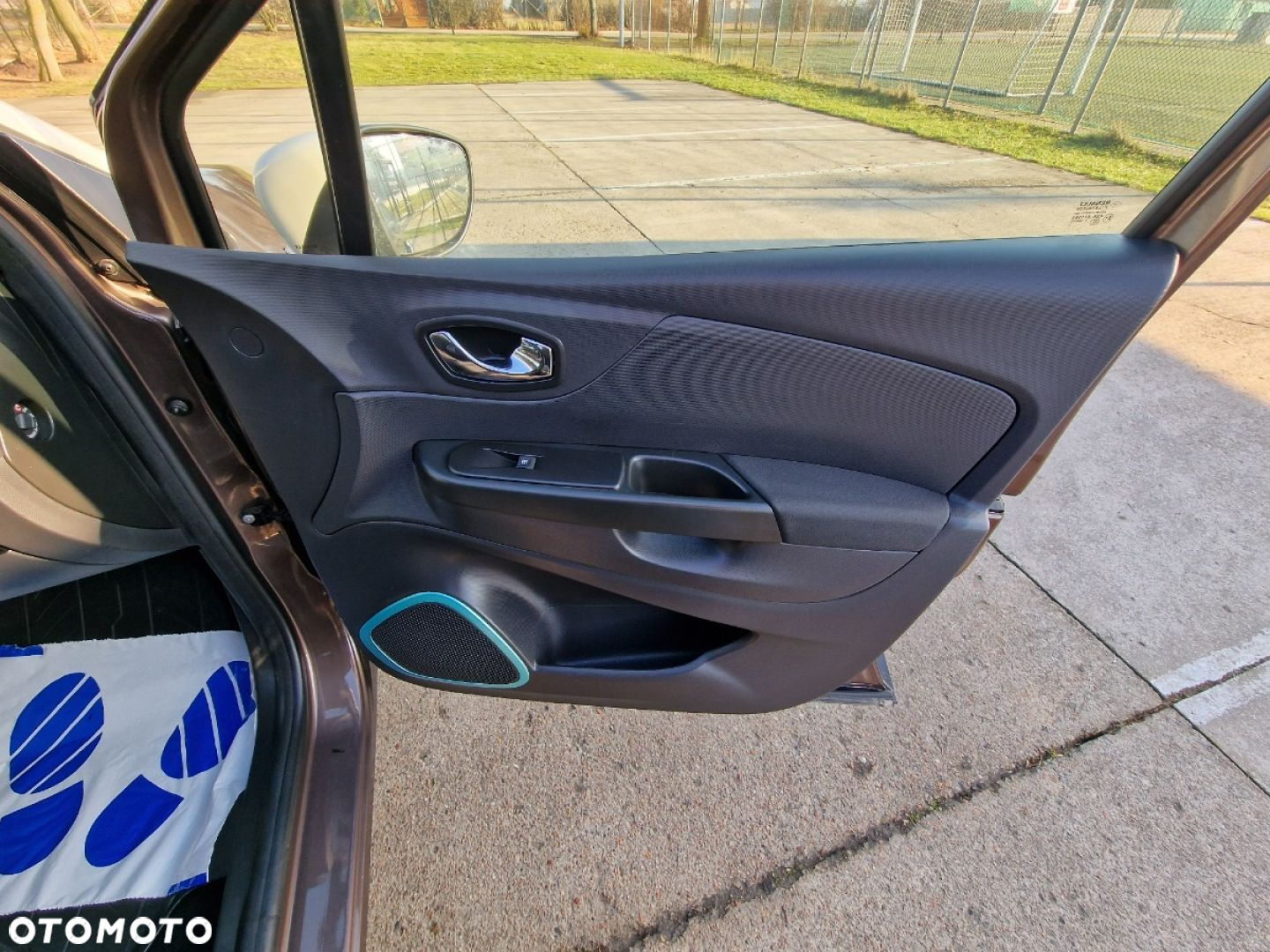 Renault Captur - 25